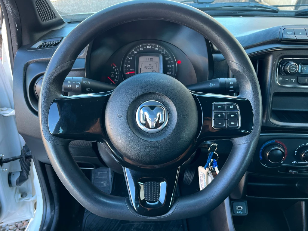 Dodge Ram 700 Slt Cd 1.4l año 2023