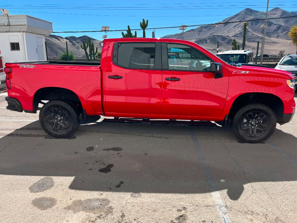 Chevrolet Silverado Cc Lt Tb 5.3l K año 2023