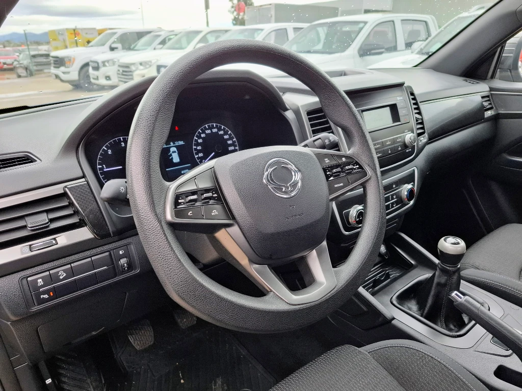 Ssangyong Grand Musso Grand Musso 2.2 4x2 Mt Full-Ql612 año 2023