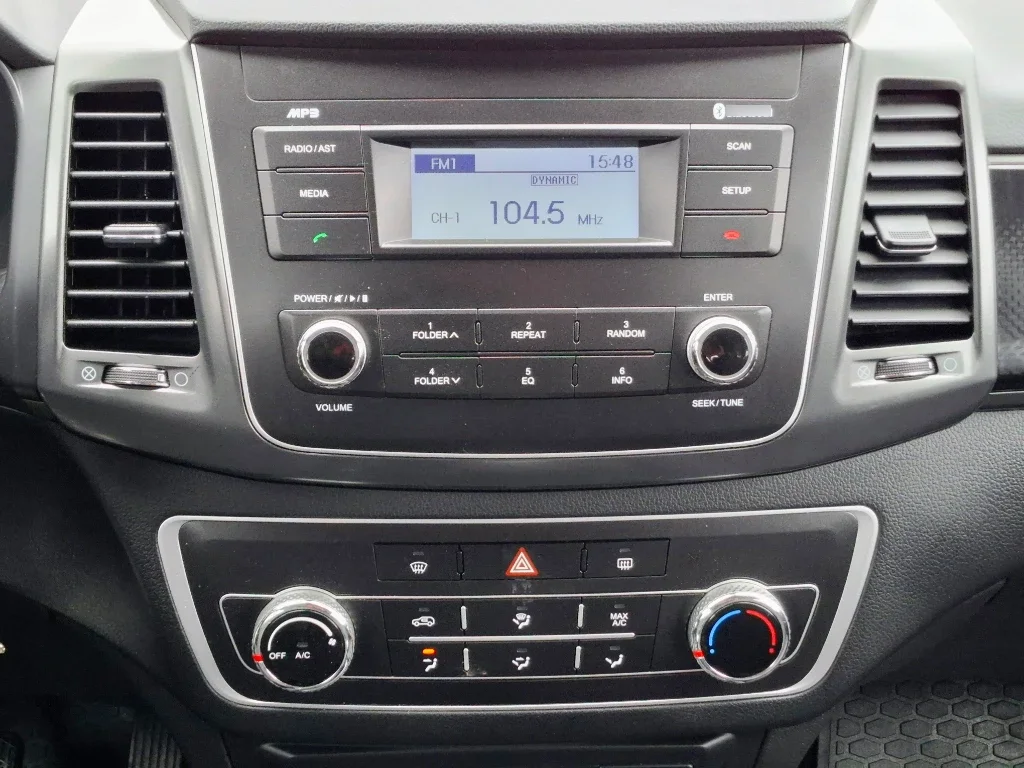 Ssangyong Grand Musso Grand Musso 2.2 4x2 Mt Full-Ql612 año 2023
