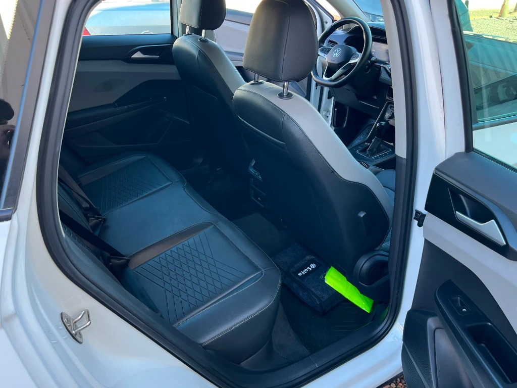 Volkswagen Taos Tsi 1.4 At Comfortline año 2023