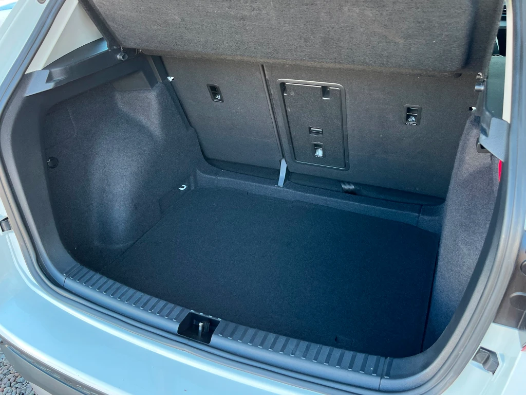 Volkswagen Taos Tsi 1.4 At Comfortline año 2023