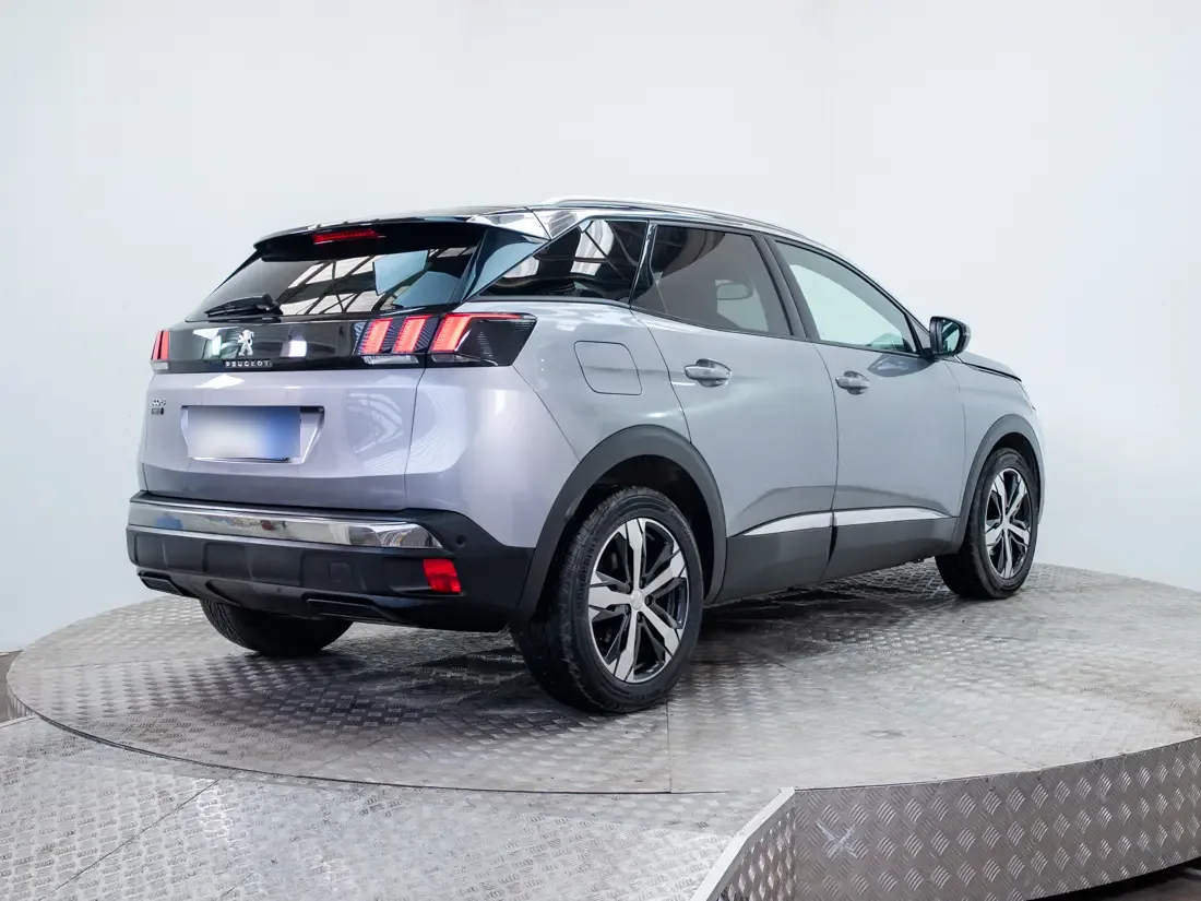 Peugeot 3008 3008 1.5 Allure Pack Bluehdi 130 At Diesel año 2023