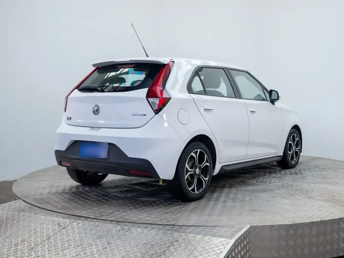 MG 3 Mg 3 1.5 Com At año 2022