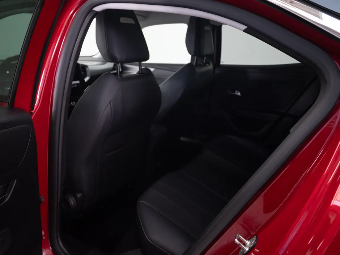 Opel Mokka 1.2 Elegance At año 2023