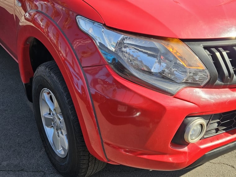 Mitsubishi L200 L 200 Work Cr Dc 2.4 año 2019