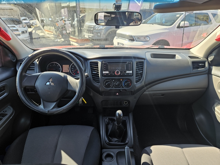 Mitsubishi L200 L 200 Work Cr Dc 2.4 año 2019