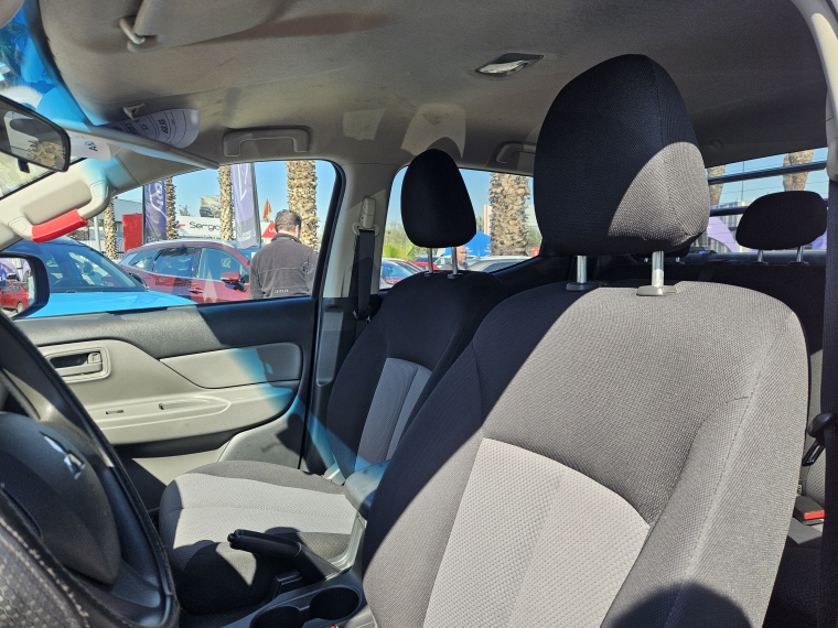 Mitsubishi L200 L 200 Work Cr Dc 2.4 año 2019