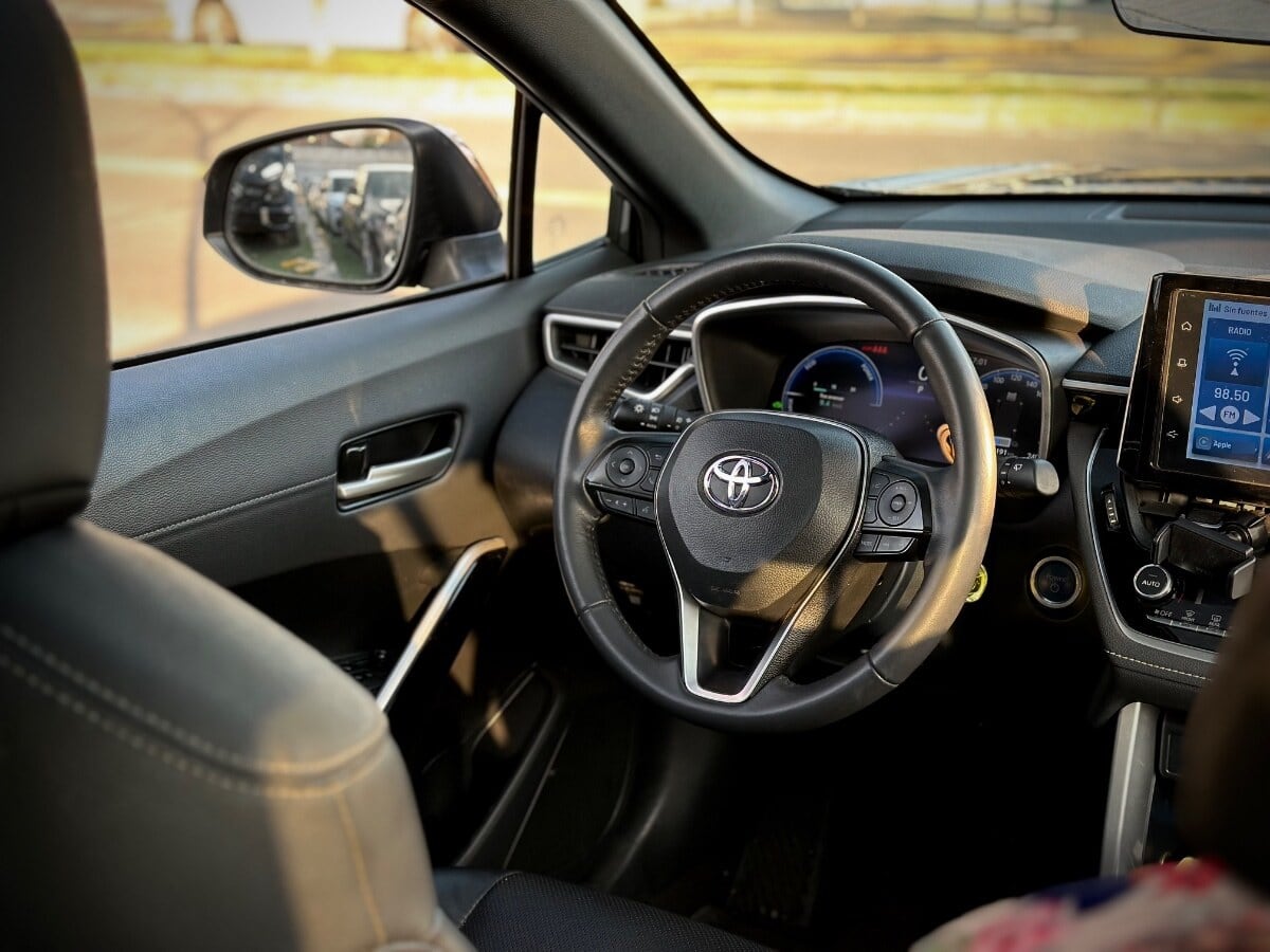 Toyota Corolla Cross Seg Hybrid año 2025