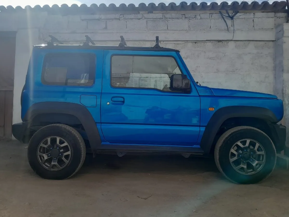 SUZUKI JIMNY 1.5 Glx Mt 4x4 año 2021