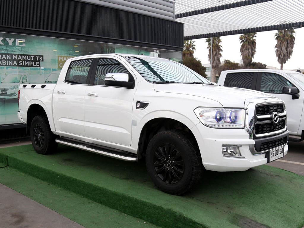 ZX Auto Terralord 2.5 Lux Plus Mt 4x2 Diesel año 2023
