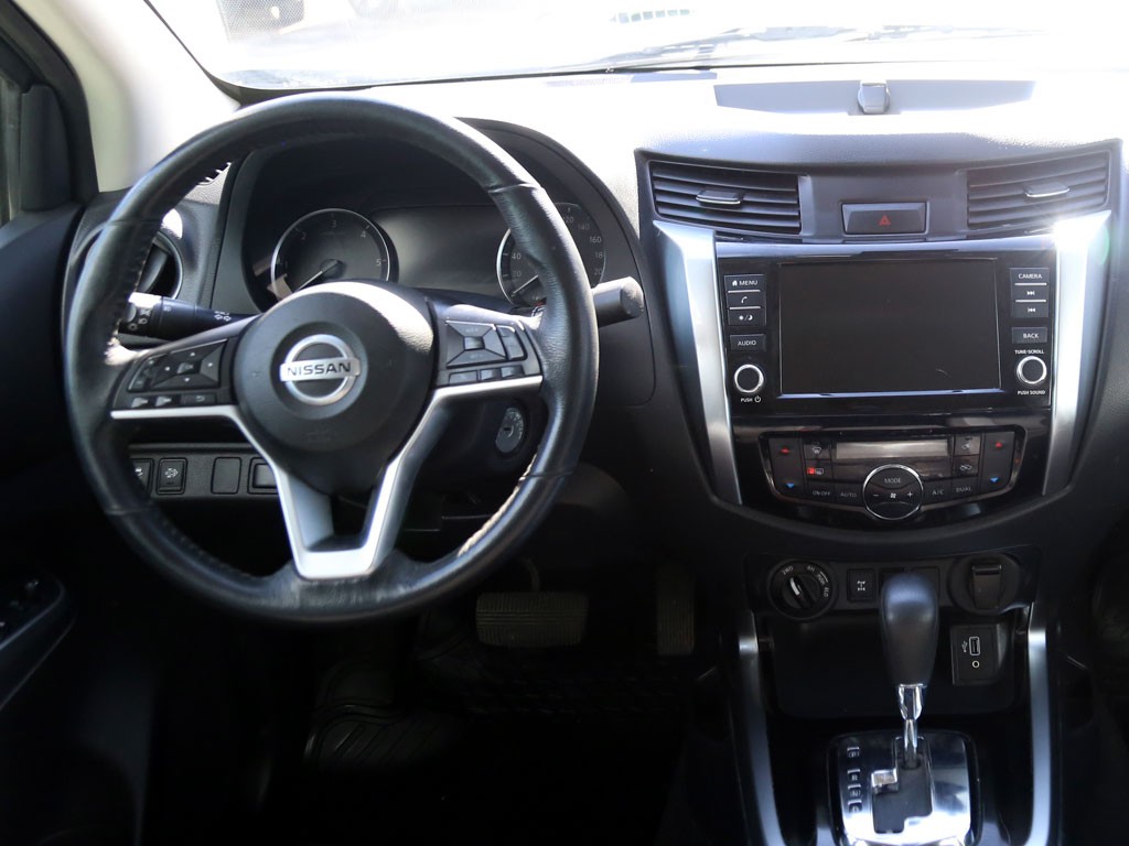 Nissan Navara 2.3 At 4x4 Diesel año 2022