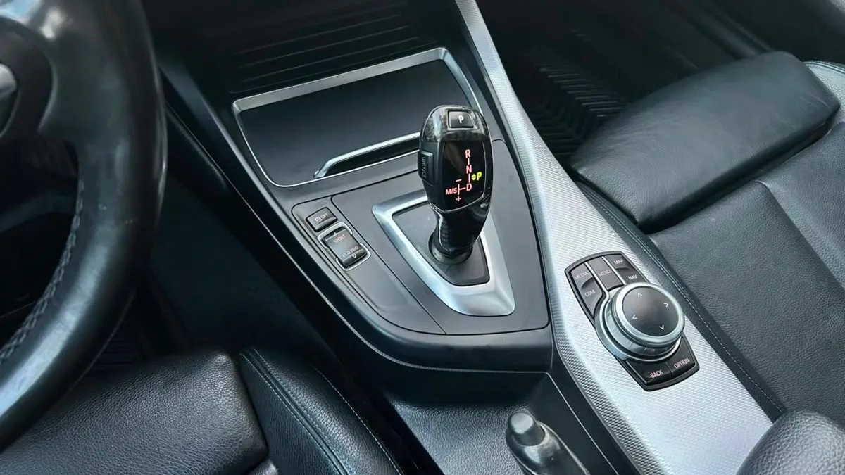 BMW 118d 2.0 M Sport Diesel At 5p año 2019