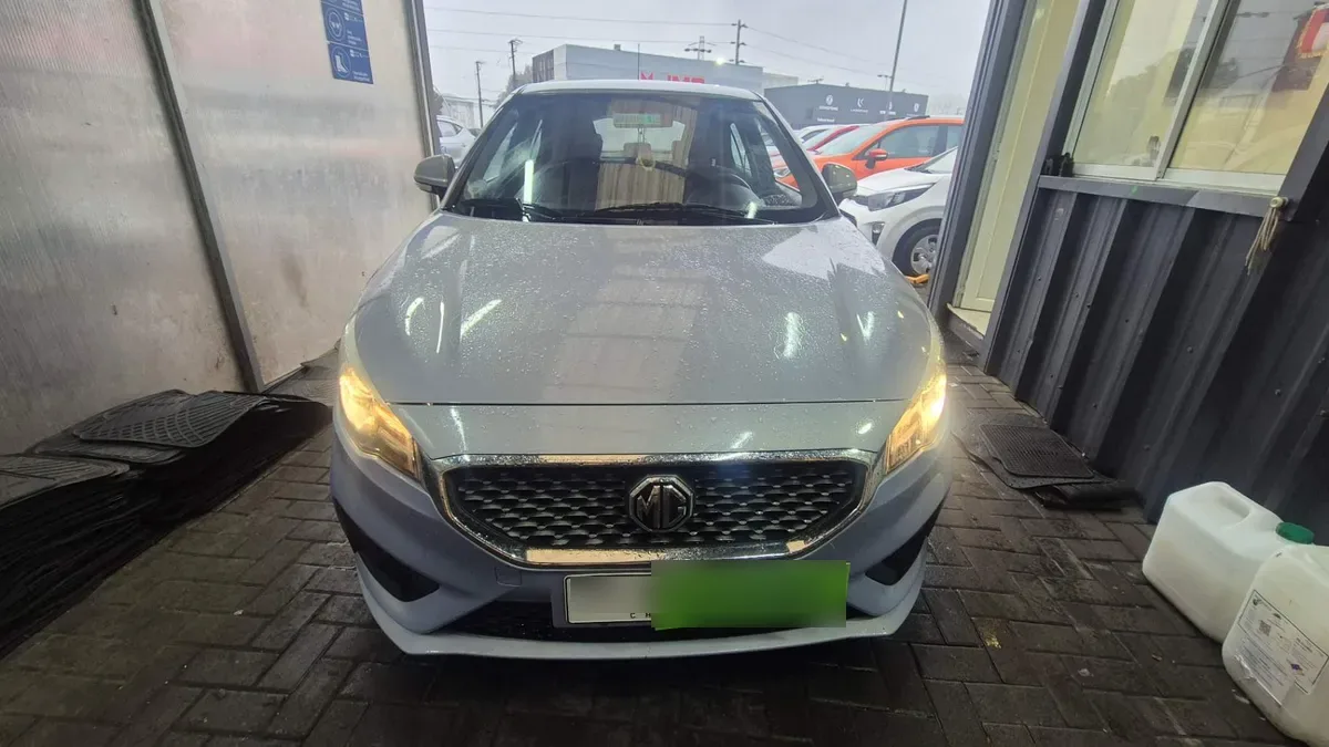 MG Mg 3 1.5 Std Plus 2wd Hb Mt 5p año 2025