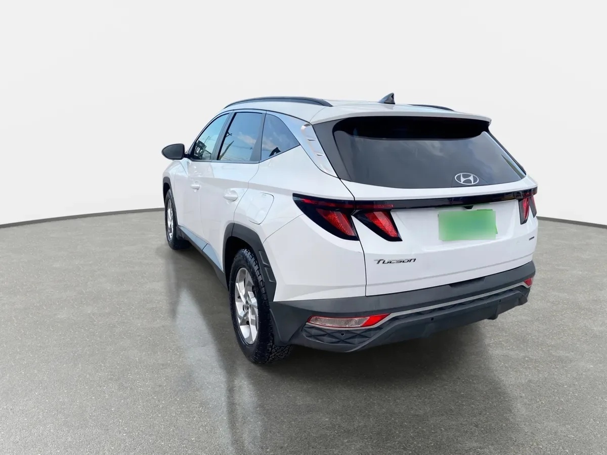 Hyundai Tucson 2.0 Nx4 Plus 4wd At 5p año 2022