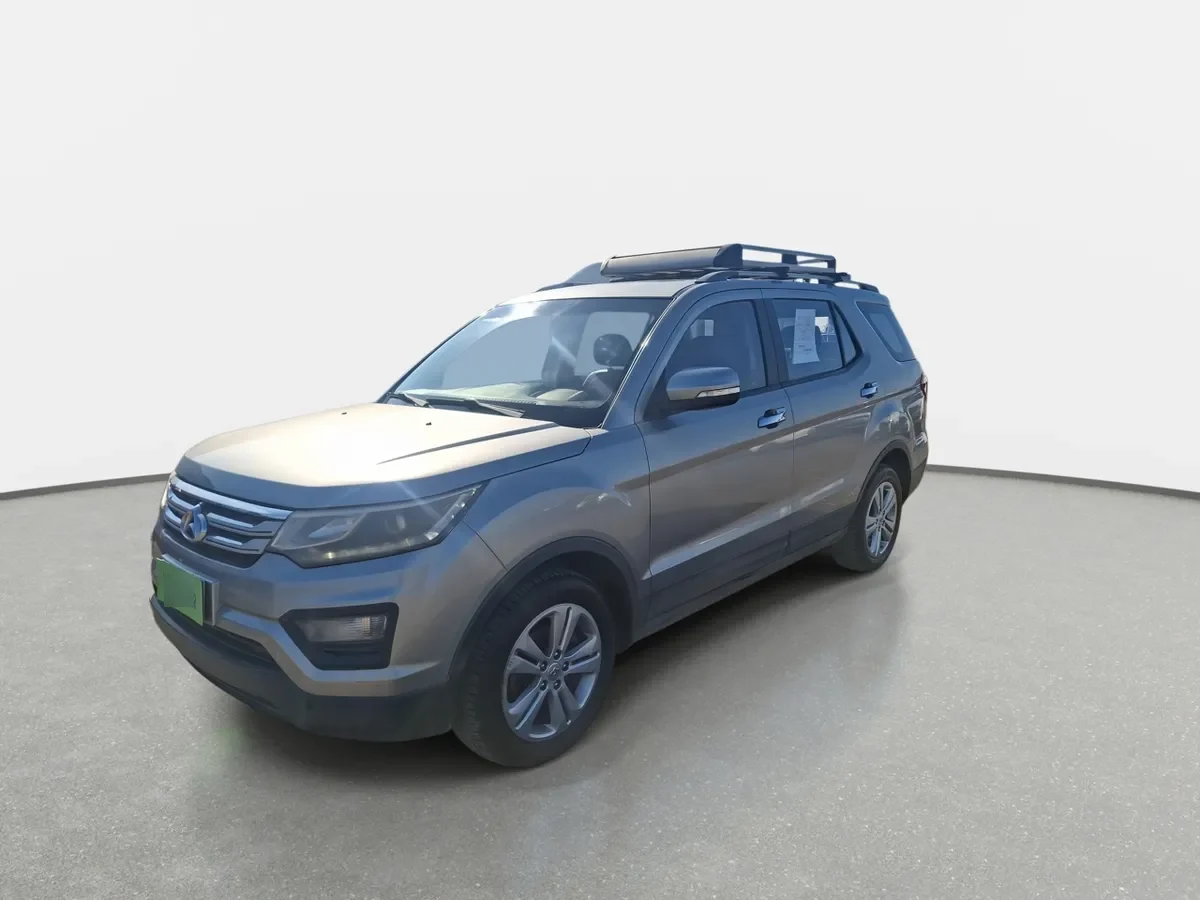 Changan Cx70 1.6 Luxury Connect 4x2 Mt 5p año 2018