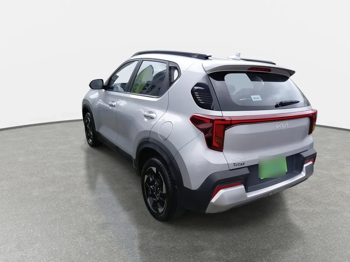 Kia Sonet 1.5 Ex 4x2 Ivt At 5p año 2025