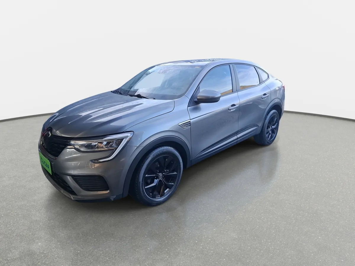Renault Arkana 1.3l Life 4x2 At 5p año 2022
