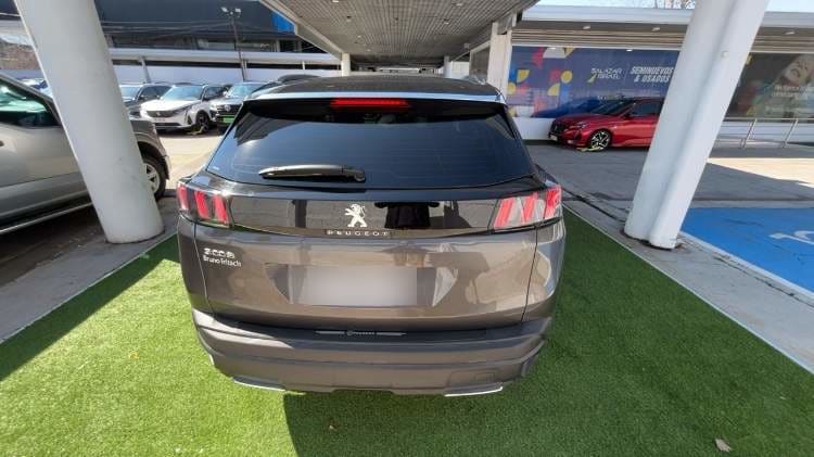 Peugeot 3008 1.2 Active Puretech 4x2 130 Mt6 5p año 2021