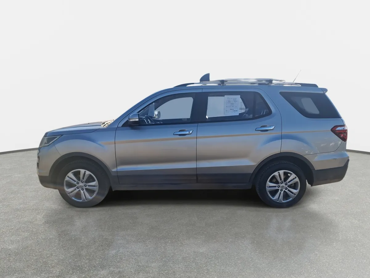 Changan Cx70 1.6 Luxury Connect 4x2 Mt 5p año 2018
