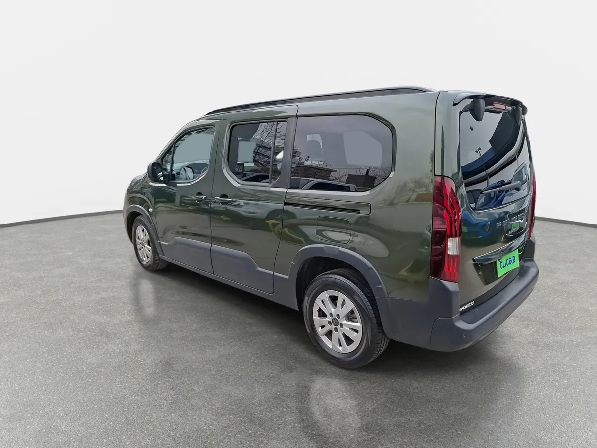 Peugeot Rifter 1.2 Allure Puretech 130hp 4x2 Eat8 5p año 2025