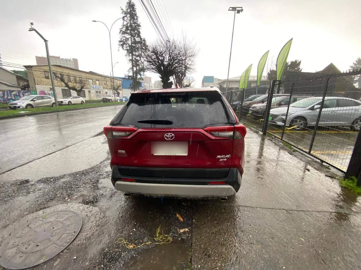 Toyota Rav 4 2.5 Adventure 4x4 At 5p año 2020