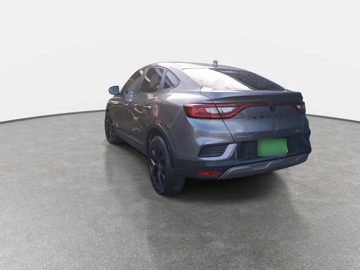 Renault Arkana 1.3l Life 4x2 At 5p año 2022