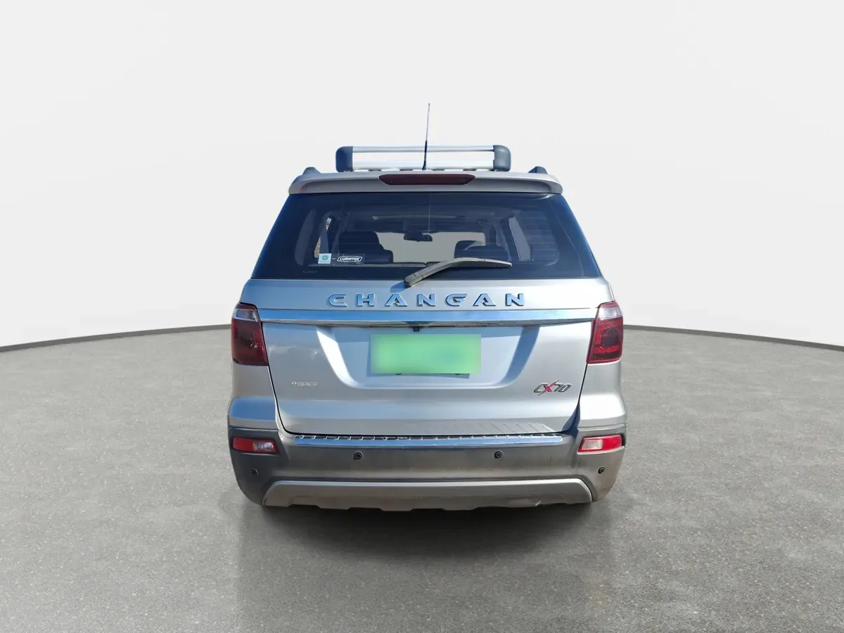 Changan Cx70 1.6 Luxury Connect 4x2 Mt 5p año 2018