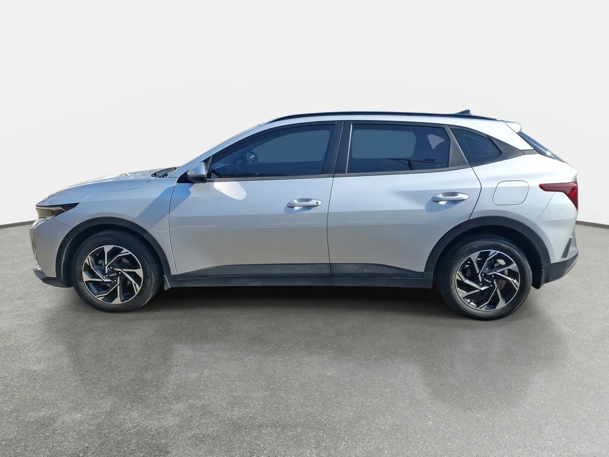 Kia K3 Cross 1.6 Ex 4x2 At 5p año 2024