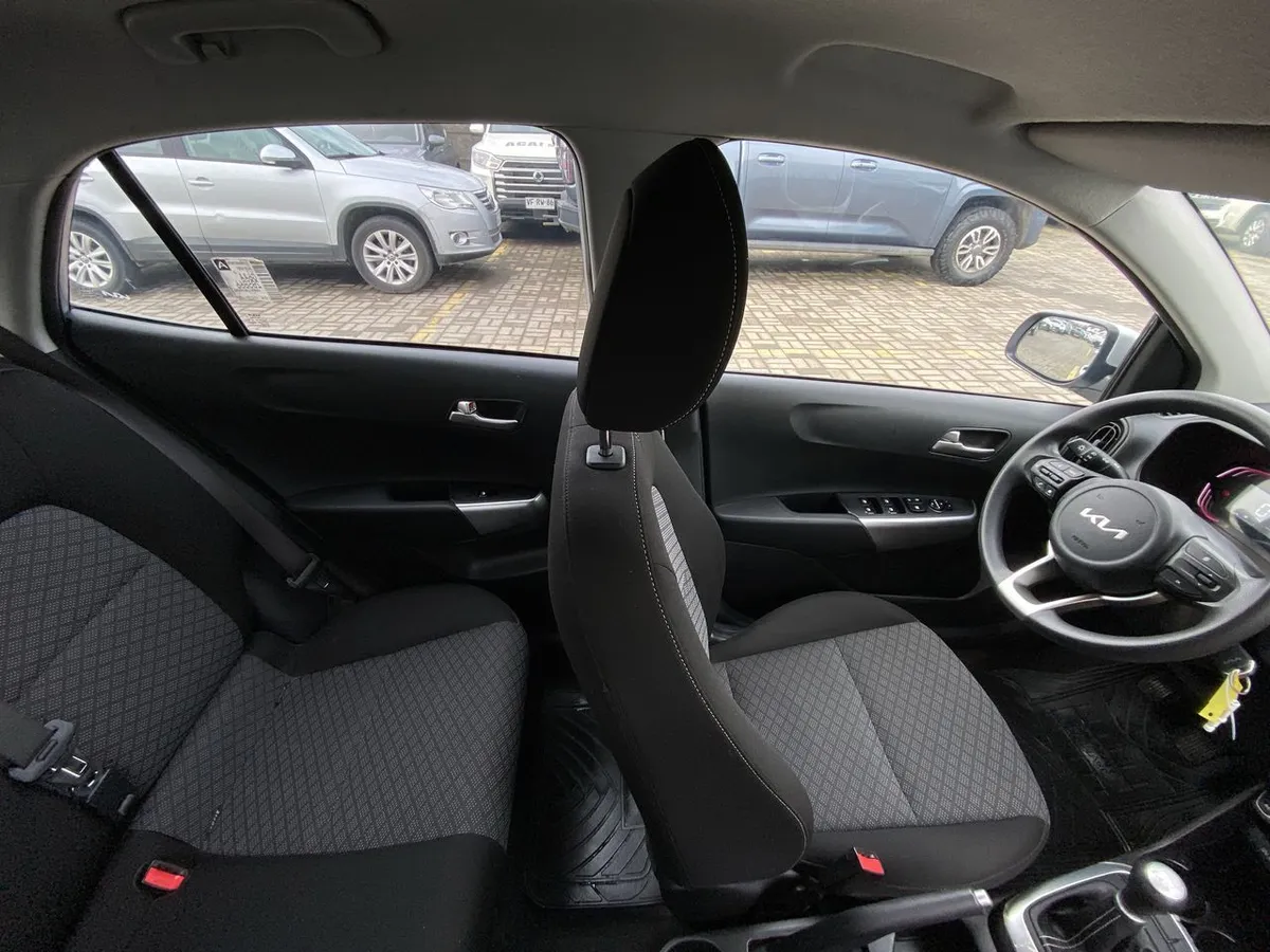 Kia Morning 1.0 Ex 4x2 5mt 5p año 2025