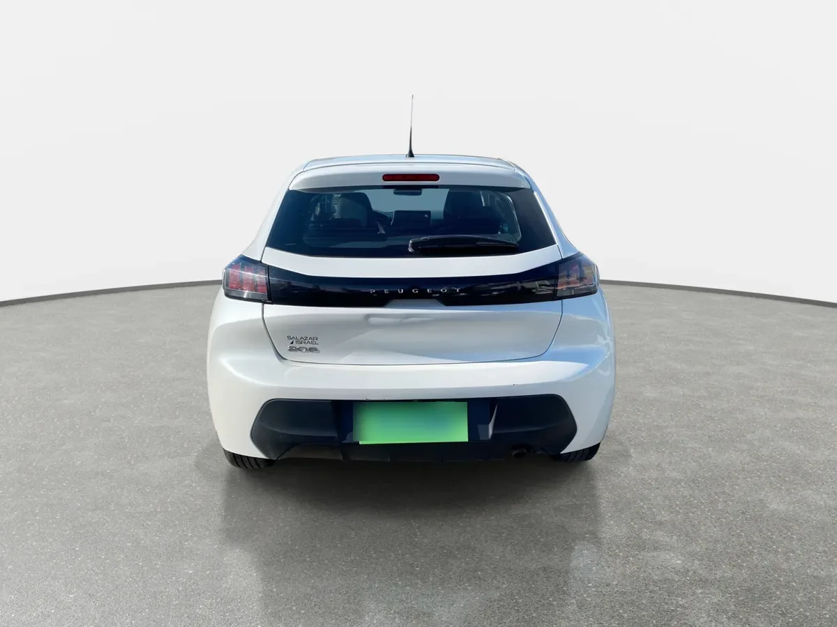 Peugeot 208 1.2 Style Puretech 75 Euro 6 Mt 5p año 2023