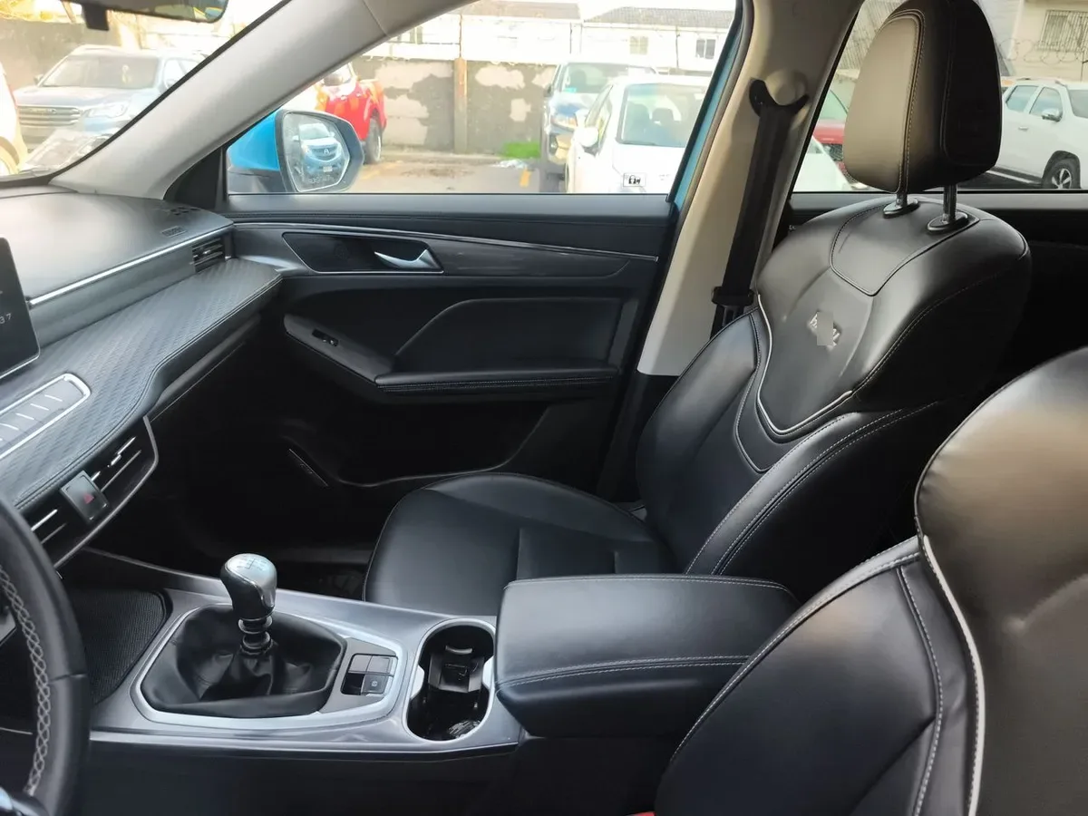 Haval Jolion 1.5t Elite 4x2 Mt 5p año 2022