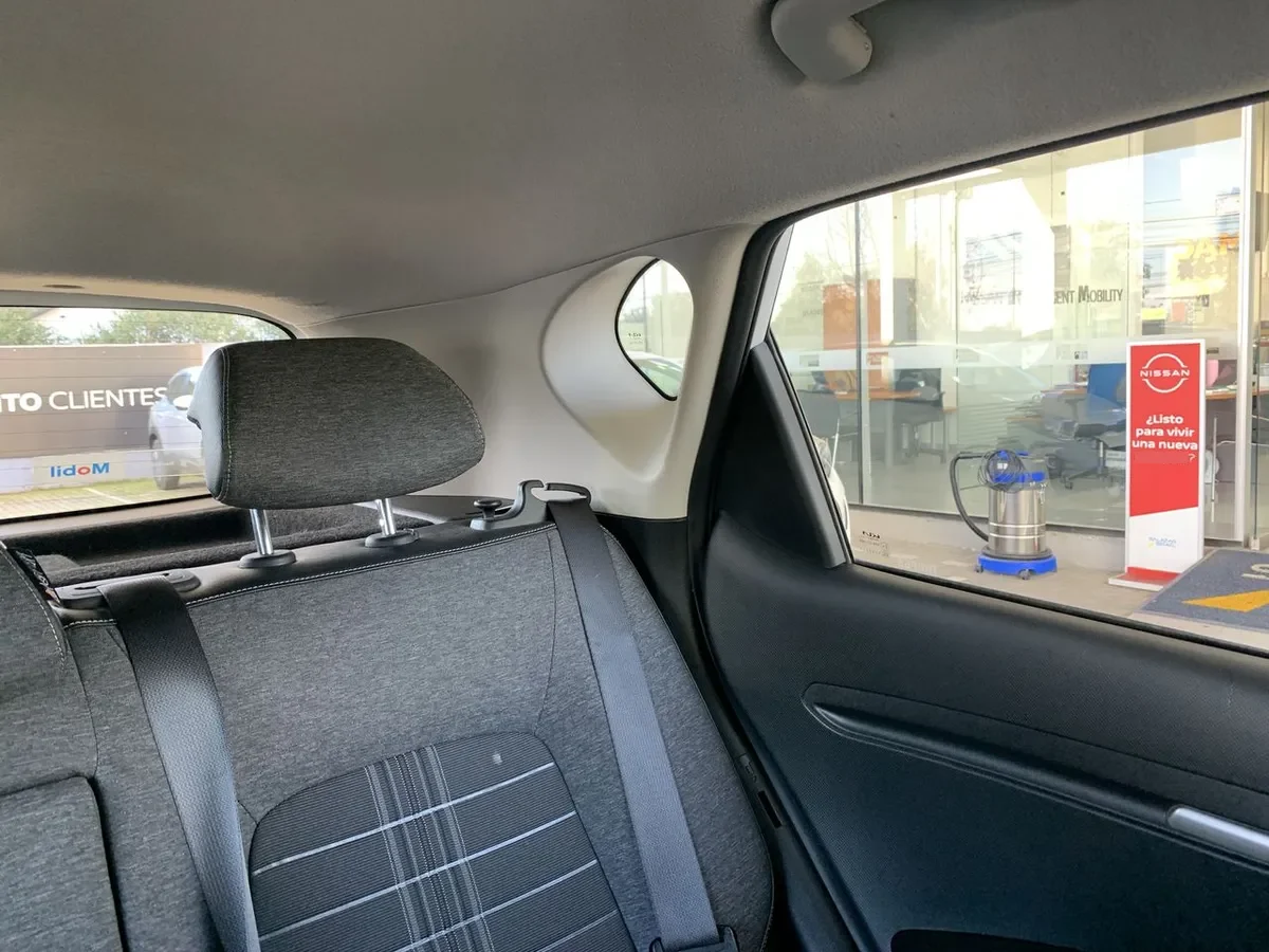 Kia Sonet 1.5 Ex 4x2 Ivt At 5p año 2025