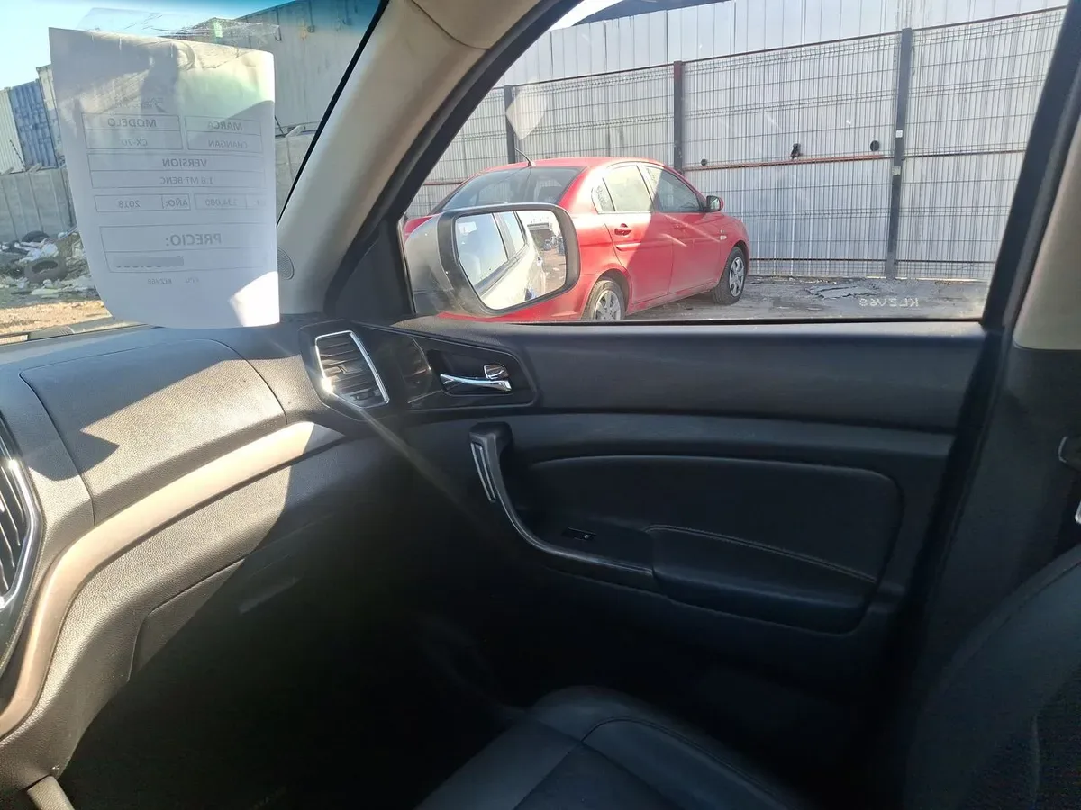 Changan Cx70 1.6 Luxury Connect 4x2 Mt 5p año 2018