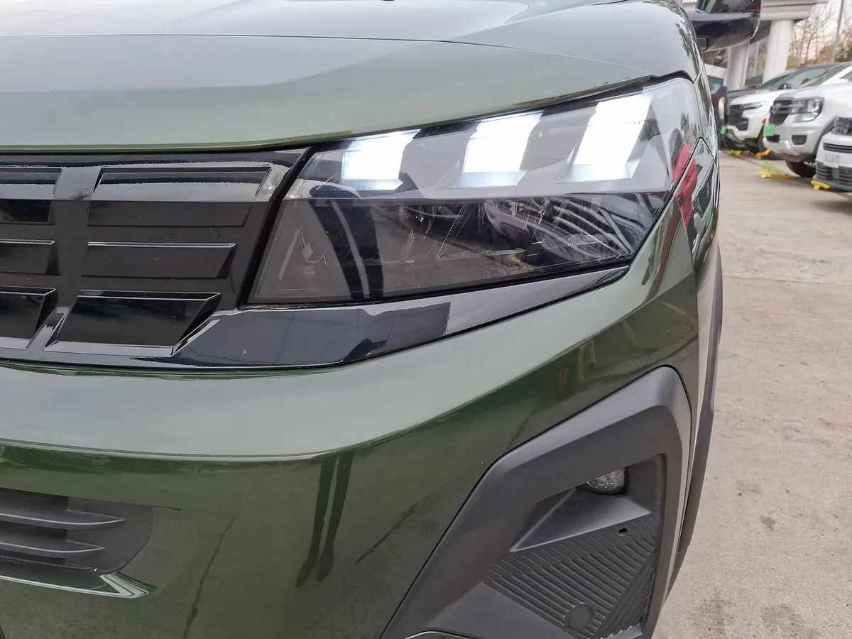 Peugeot Rifter 1.2 Allure Puretech 130hp 4x2 Eat8 5p año 2025