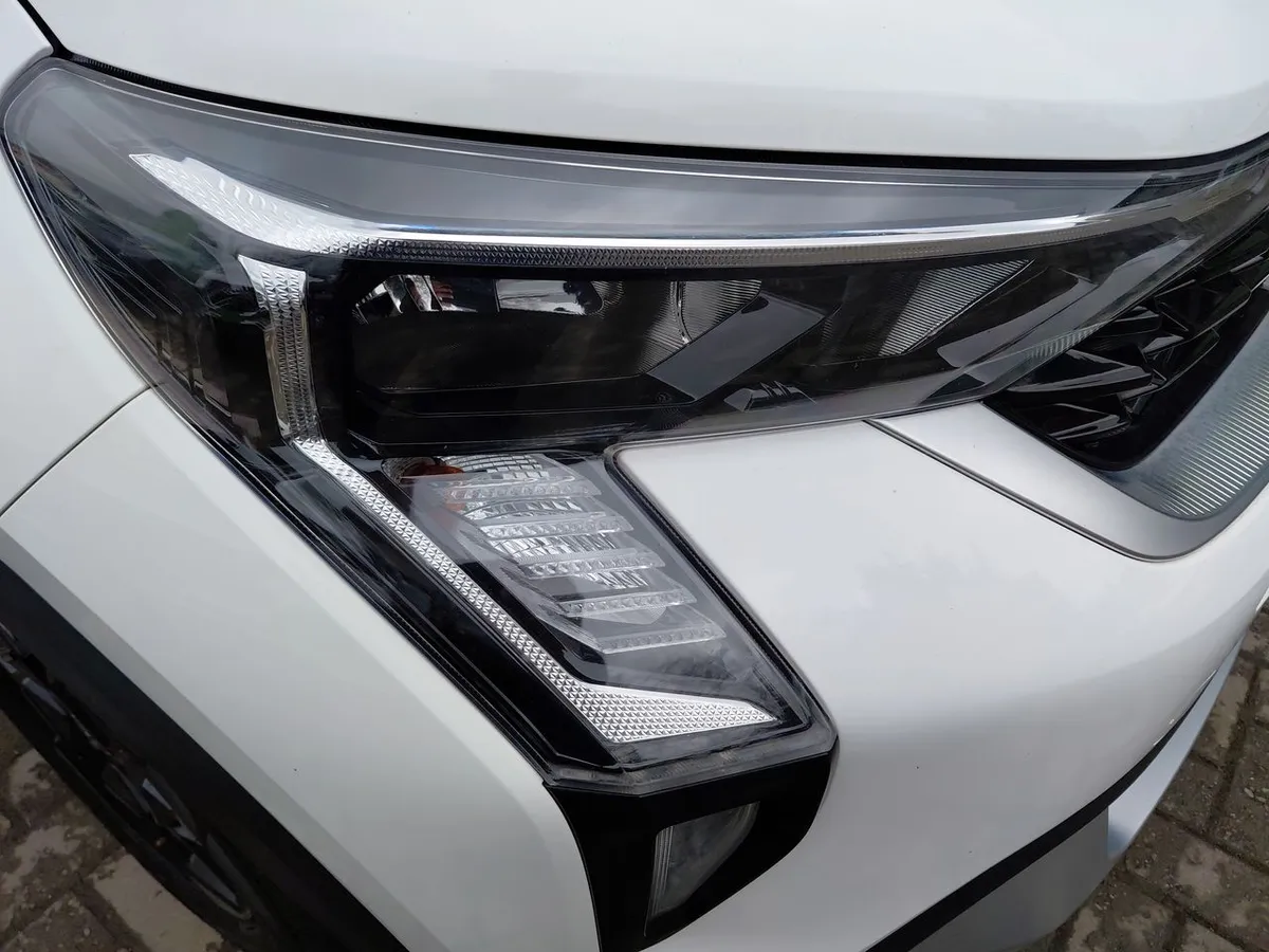 Kia Sonet 1.5 Ex 4x2 Ivt Ri At 5p año 2025