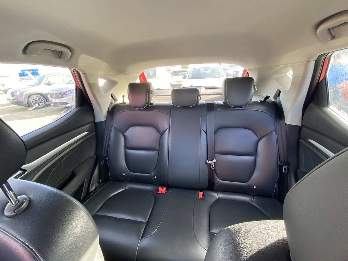 MG Mg Zs 1.5 Std At 5p año 2020
