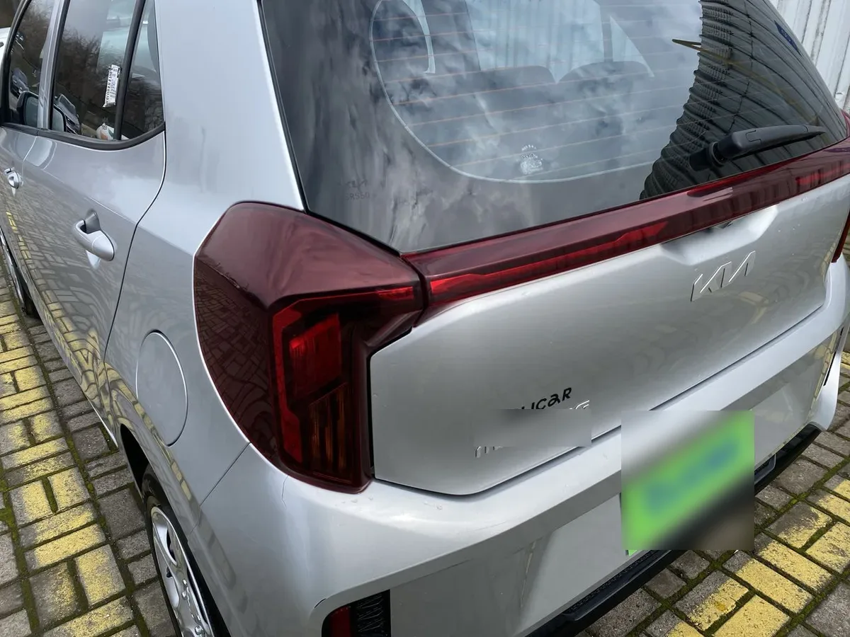 Kia Morning 1.0 Ex 4x2 5mt 5p año 2025