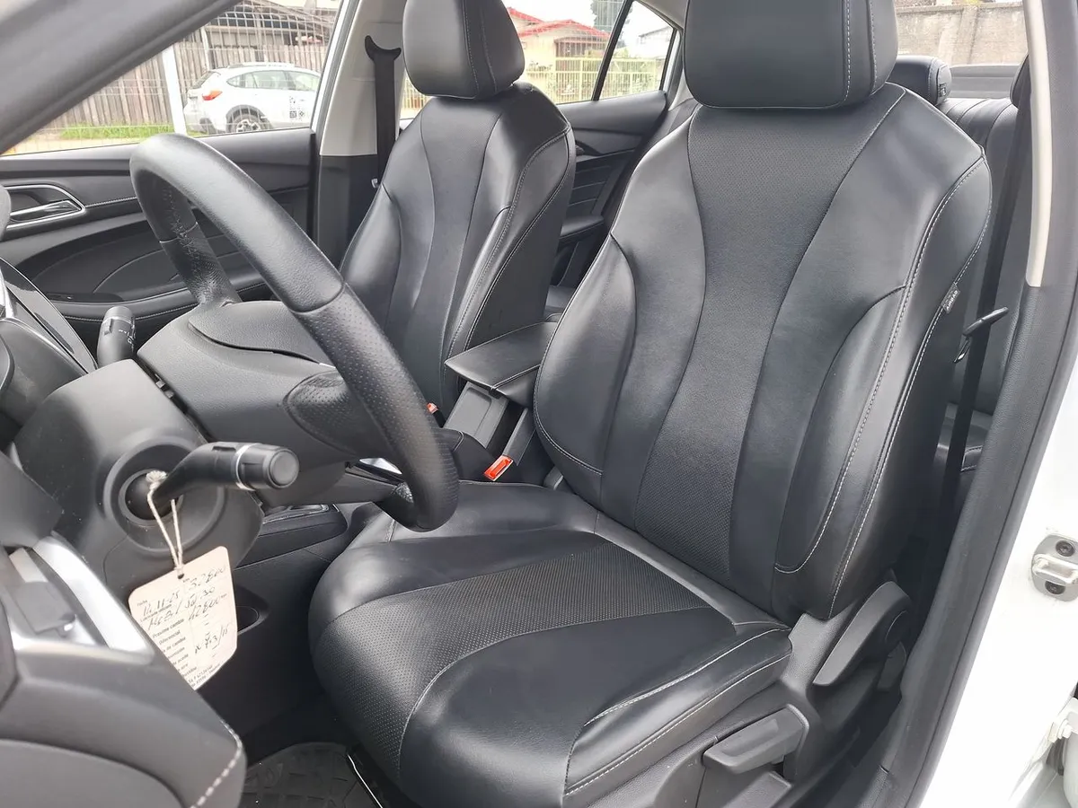 MG 5 1.5 Com 4x2 Mt 4p año 2023