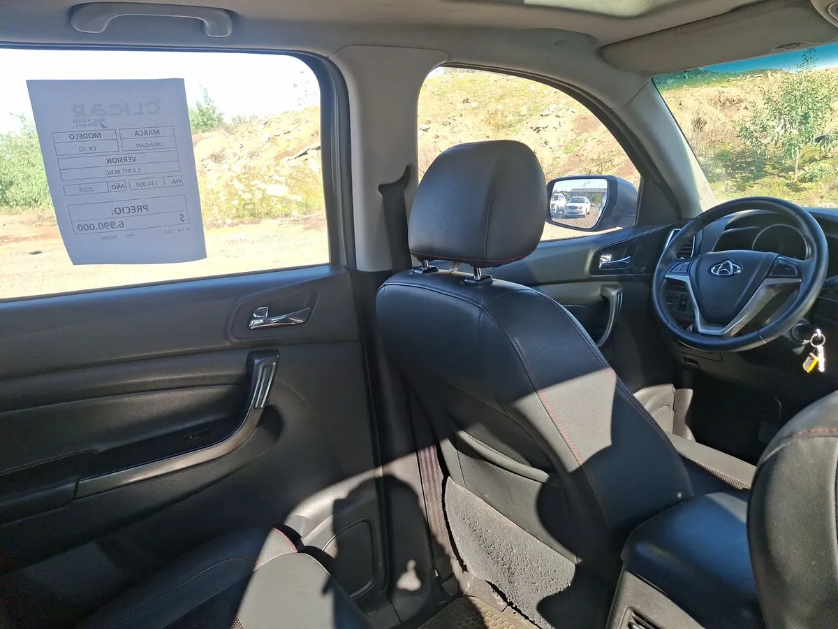 Changan Cx70 1.6 Luxury Connect 4x2 Mt 5p año 2018