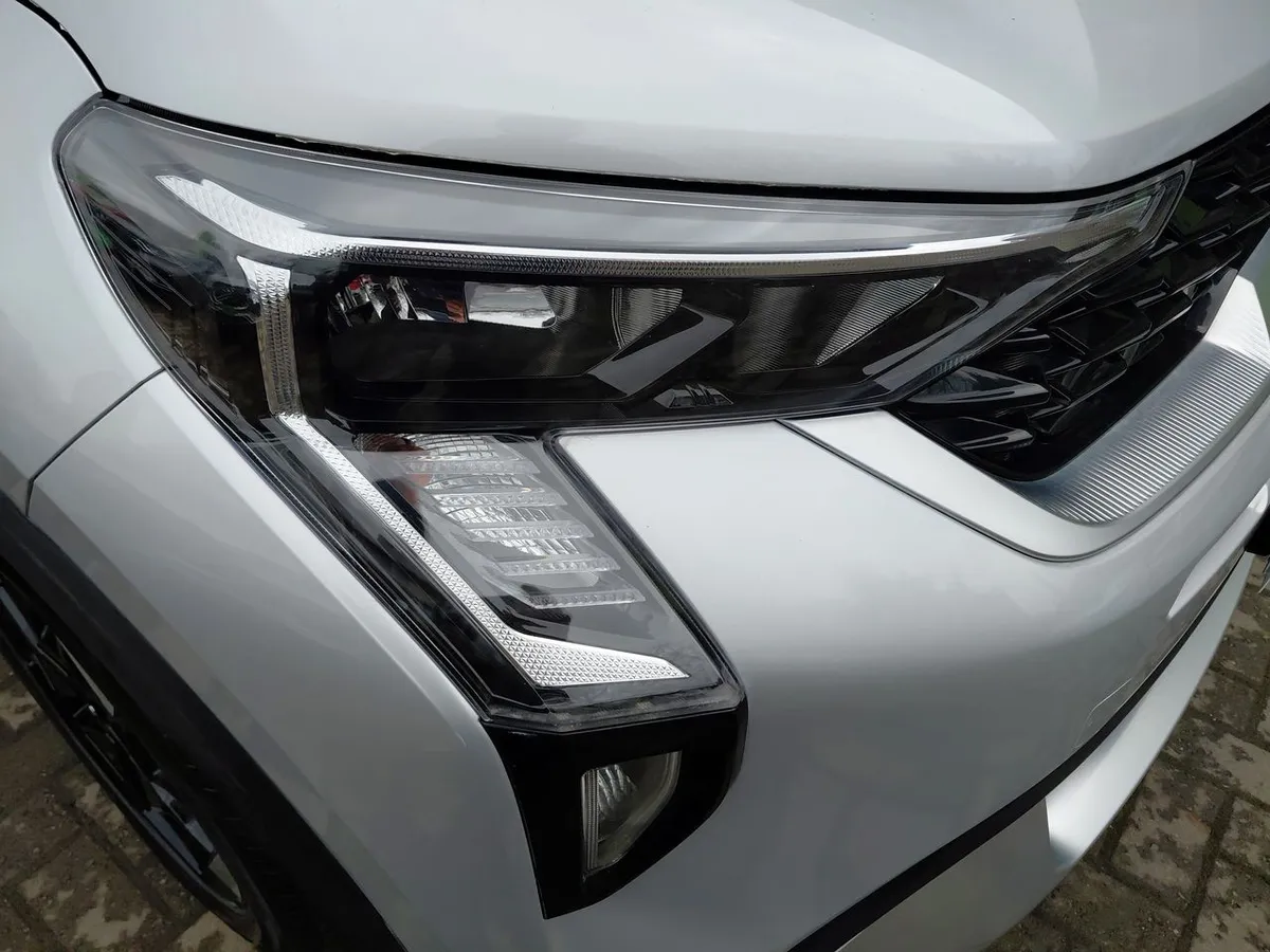 Kia Sonet 1.5 Ex 4x2 Ivt At 5p año 2025