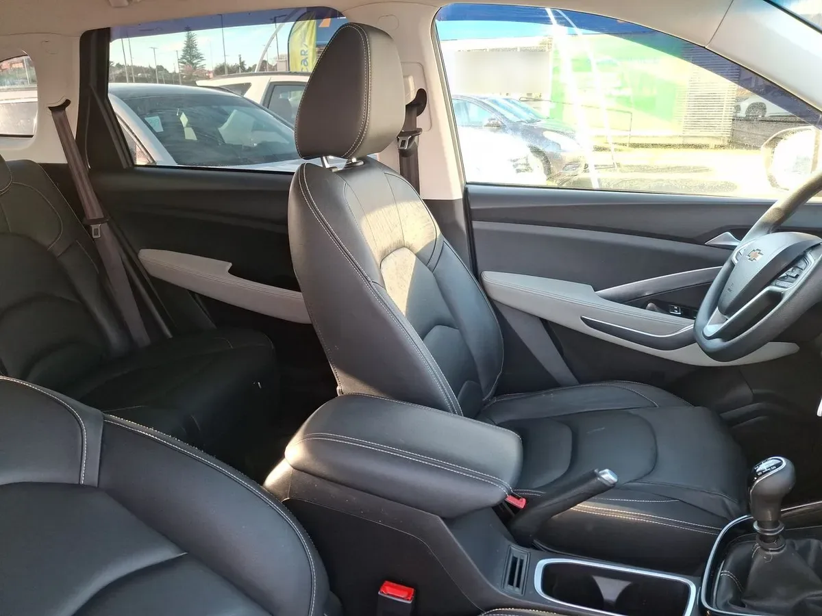 Chevrolet Captiva 1.5t Lt Fwd Mt 5p año 2021
