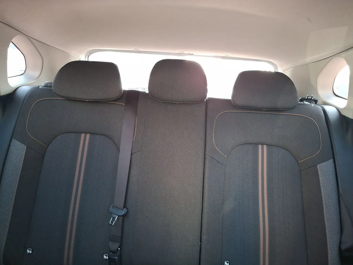 Kia K3 Cross 1.6 Ex 4x2 At 5p año 2024