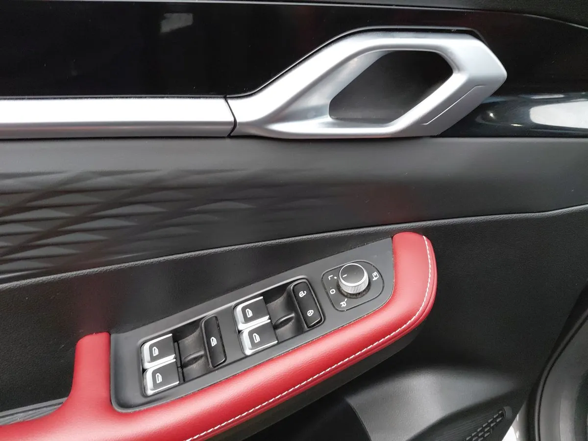 Geely Coolray 1.5 Gk Exclusive 4x2 At 5p año 2024