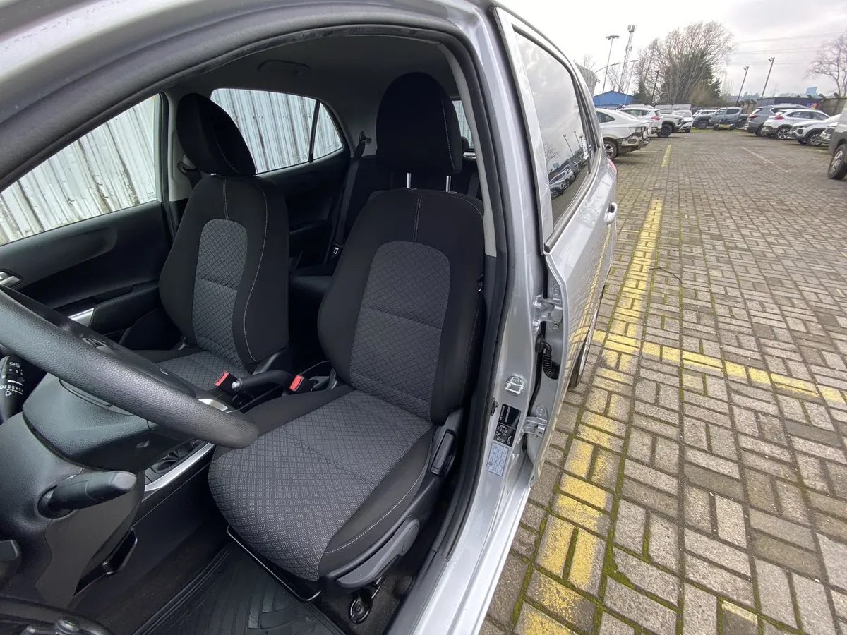 Kia Morning 1.0 Ex 4x2 5mt 5p año 2025