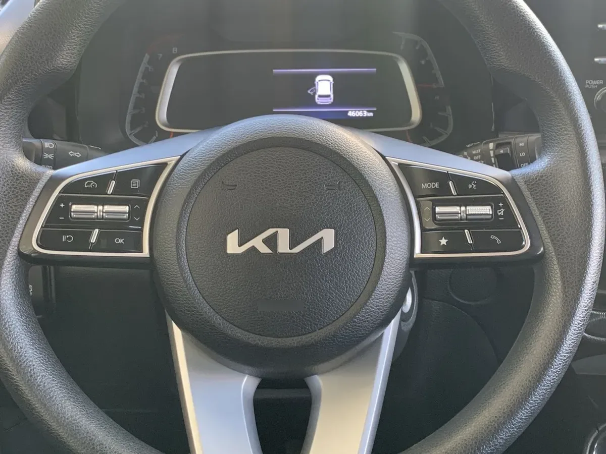 Kia Sonet 1.5 Ex 4x2 Ivt At 5p año 2025