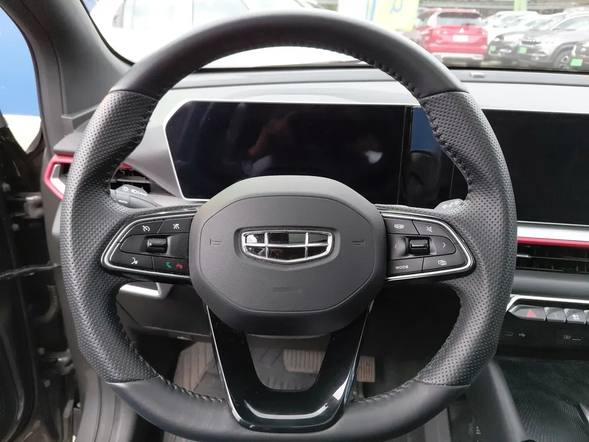 Geely Coolray 1.5 Gk Exclusive 4x2 At 5p año 2024