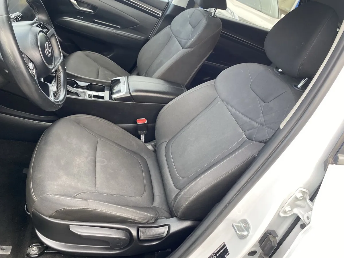Hyundai Tucson 2.0 Nx4 Plus 4wd At 5p año 2022