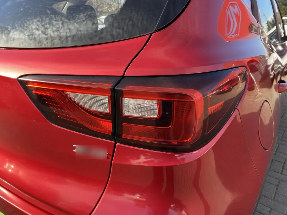 MG Mg Zs 1.5 Std At 5p año 2020