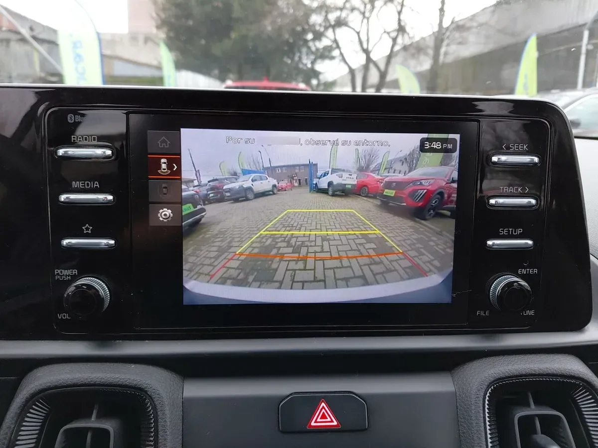 Kia Sonet 1.5 Ex 4x2 Ivt Ri At 5p año 2025